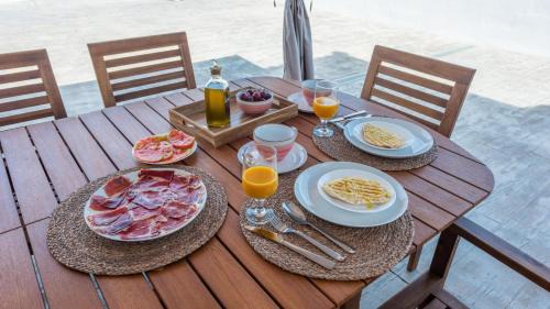 Almogia Villa | Casa Mari de Almogia by Ruralidays