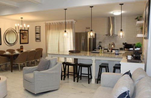 McDonough Villa | Casa Maria Bonita