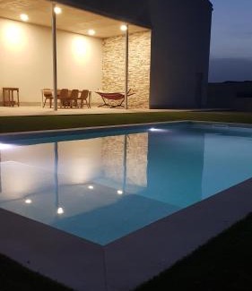 Puiggros House | Casa Maria Dolors con piscina y jardin privado