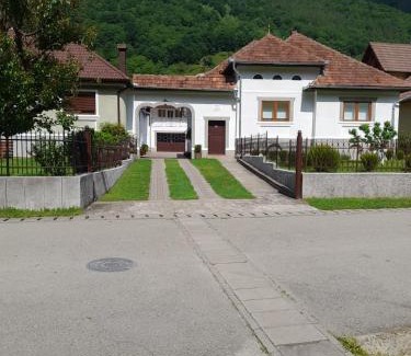 Sugag House | Casa Maria Transalpina