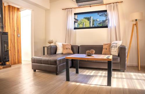 Bosque Peralta Ramos House | Casa Mariano - Casa en Bosque Peralta Ramos 4 PAX Con Parrilla - Hola Sur