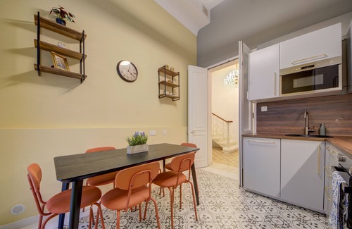 Cospicua House | Casa Marie - Your next stay in a Traditional Corner Townhouse, built in 1881