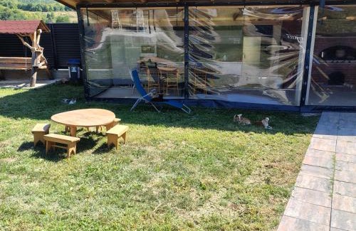 Isverna Bed & Breakfast | Casa Mario