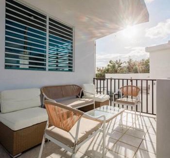Villa Borinquen House | Casa Mariposa - Hilltop home with Pool and Rooftop