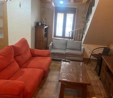 Campillo de Aranda House | Casa Marite Vivienda de uso turístico