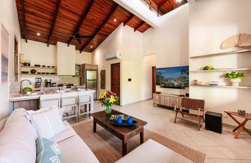 Santa Barbara Apartment | Casa Markai newly remodeled 2bd modern apartment