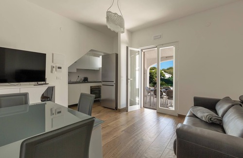 Villanova House | Casa Martina by BarbarHouse