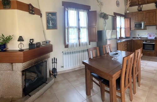 Villar de Huergo Cottage | Casa Martina for 4 people