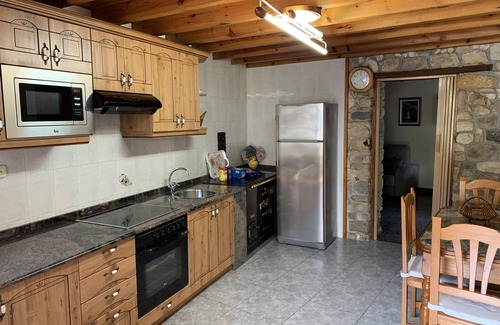 Villar de Huergo Cottage | Casa Martina for 6 people
