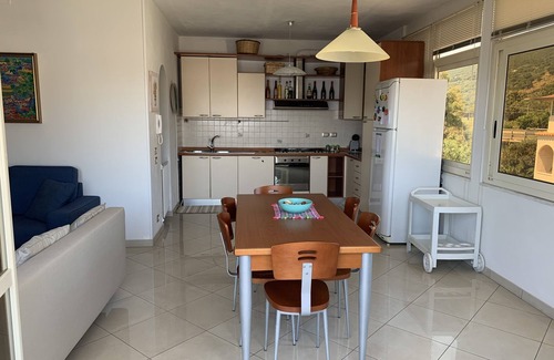Falerna Villa | Casa Martina holiday home