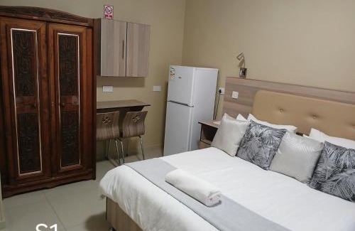 Francistown Bed & Breakfast | Casa MaSa Inn
