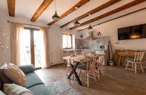 Linares de Mora Apartment | Casa Masovera