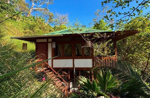 Jaco Cabin | Casa Matapalo – Jungle Casita - short distance to Jaco Beach & town