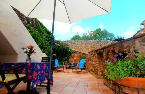 Corca House | Casa Matilda Bed and Breakfast