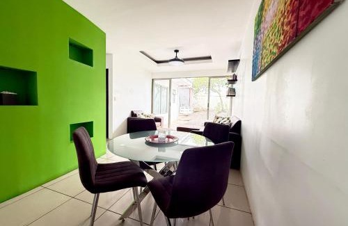 Cacique House | Casa Matiza, 7 min SJO airport, free parking, AC