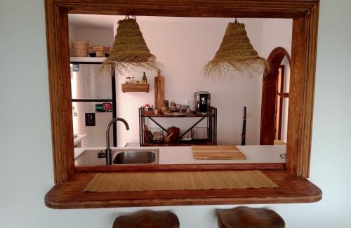 Tinajo Villa | Casa MaVi - Vineyard with heated pool