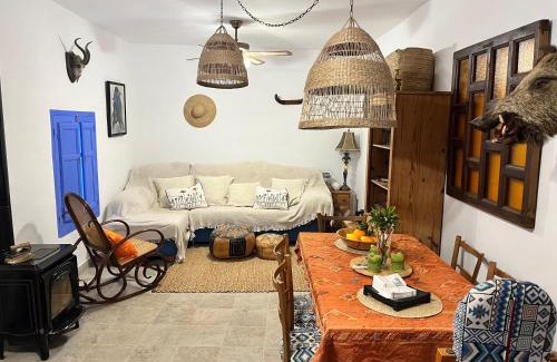 Bedar House | Casa Meraki - Entire Private Suite , 1 bed , Lounge Kitchen , Shower Room & More