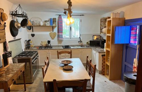 Bedar House | Casa Meraki - Entire Private Suite , 1 bed , Lounge Kitchen , Shower Room & More