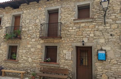 Puertomingalvo House | CASA MERCEDES-PUERTOMINGALVO