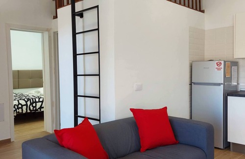 Alojera House | Casa Mercedes: sunset with panoramic views of the sea and the mountains.