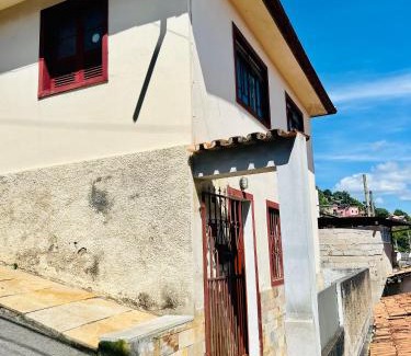 Ouro Preto House | Casa Mestre Ataíde - 14 minutos de caminhada até o Centro Histórico - Capacidade para até 6 pessoas