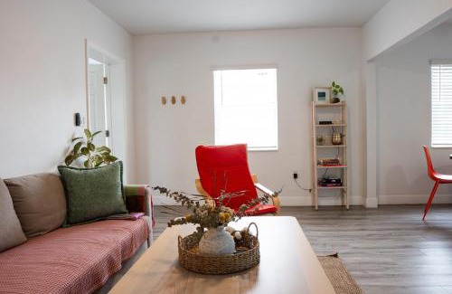 Seybold House | Casa MIA central location, free parking, fully equipped
