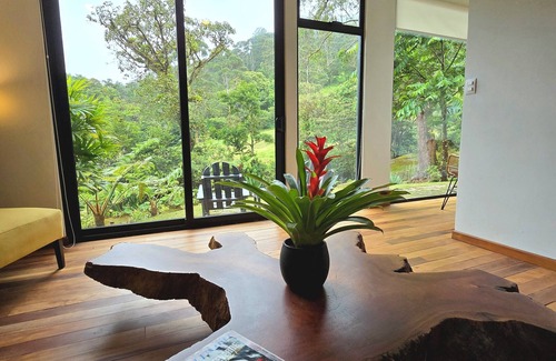 Quebrada Grande House | Casa Mia Suite with Jacuzzi and Panoramic View