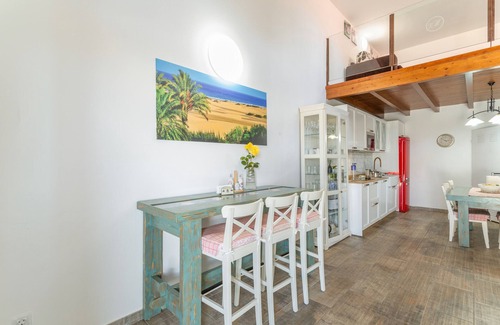 Vega de San Mateo Ski Chalet | 'Casa Mica' with Mountain View, Wi-Fi and Air Conditioning