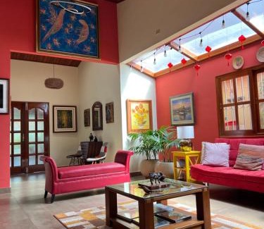 San Juan Bautista House | Casa Micaela