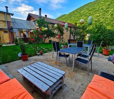 Baile Herculane House | Casa Miclau