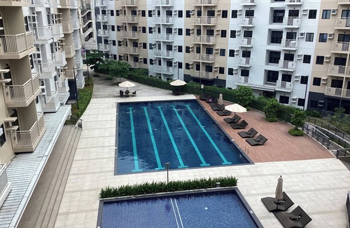 Caloocan Condo | CASA MILA condo in Quezon City with swimming pool, free WiFi and parking.