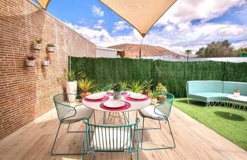 Villaverde House | CASA MIMAR moderna y acogedora