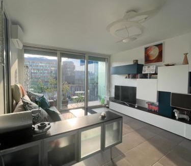 Milanofiori Nord Apartment | Casa Mina
