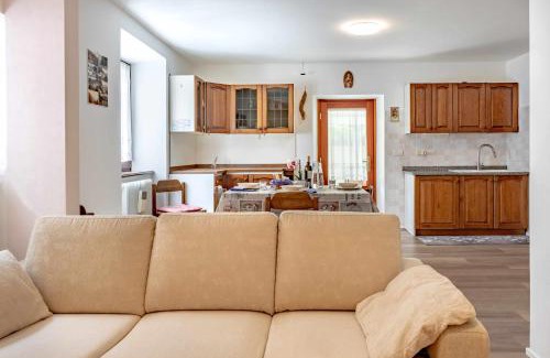 Serrada Apartment | Casa Mincoti Piazza Terragnolo OSPITAR