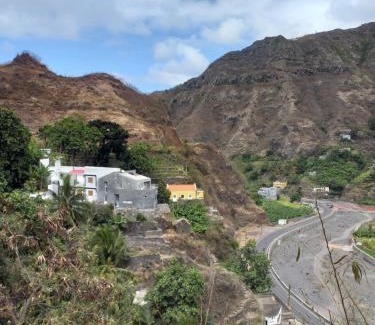 Ribeira Grande House | CASA MINGA & TATOL