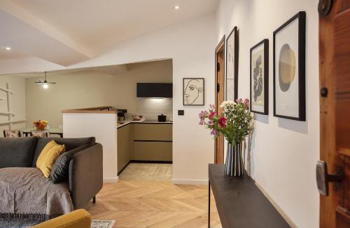 Bastia Apartment | Casa Miot