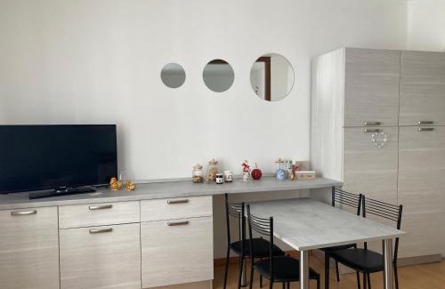 Lovere Old Town Apartment | Casa Mirella