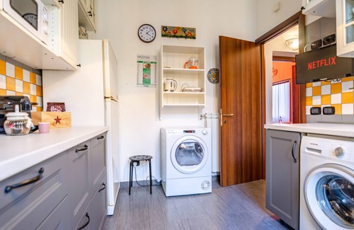 Nomentano Apartment | CASA MIRELLA - ROMA -