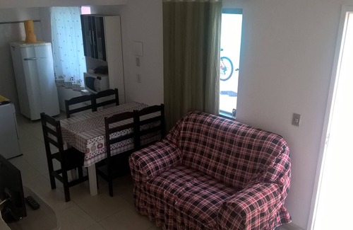 Coroa do Meio House | Casa Mobiliada 2/4 Para 05 Pessoas em Aracaju