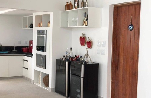 Itanema Villa | Casa Moderna e Pé na Areia em Angra - ANG008