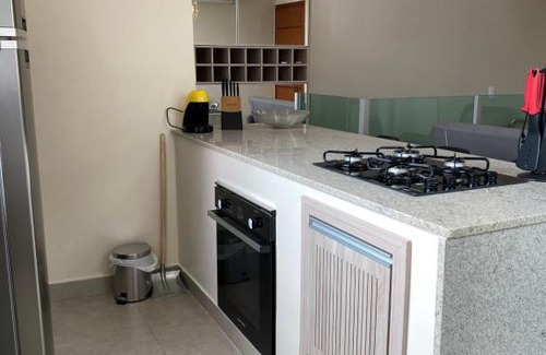 Gameleira House | Casa moderna e confortável a poucos metros do Expominas