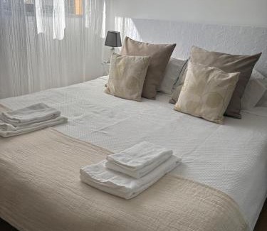 Beijos House | Casa Moderna na Aldeia