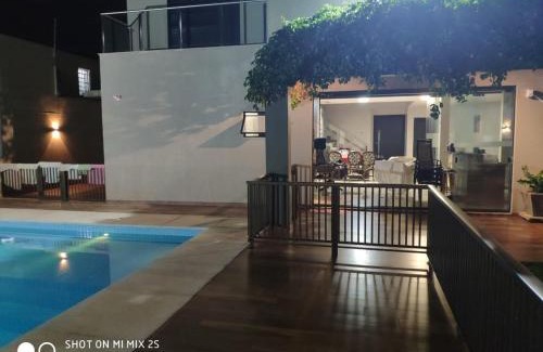 Foz do Iguacu House | Casa moderna no centro próxima a atrações turísticas