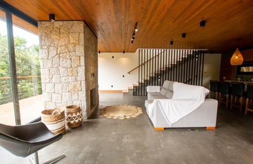 Praia do Rosa House | Casa moderna prox ao centro na Praia do Rosa SC