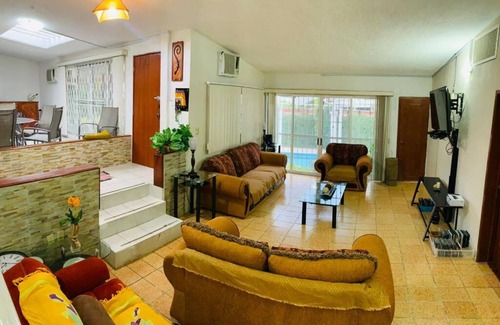 Cuautla House | CASA-MONTEALEGRE.