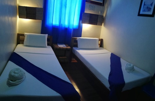 Coron Town Proper Bed & Breakfast | Casa Montemar B&B