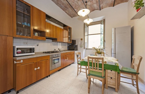 San Lorenzo House | Casa Monti in San Lorenzo - Via dei Marsi
