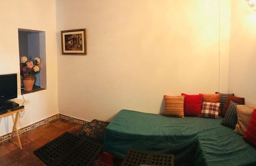 Encinasola House | Casa Mora