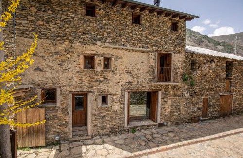 Aiguabella House | Casa Mora Vall Fosca
