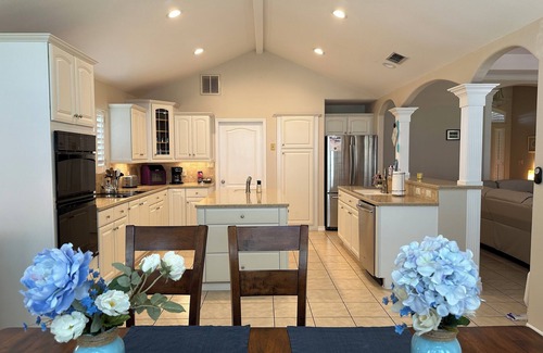 Rancho Viejo House | Casa Morelos: Cozy Home in a Quiet Country Club Neighborhood.